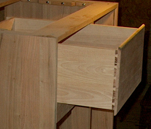 cabinet drawer
Dovetailed cherry face. Carcass is birch
