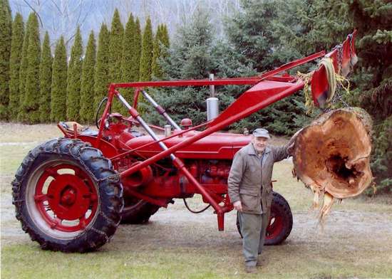 IH H Tractor 1940
