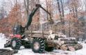 valmet_544X_forwarder_tire_chains.jpg