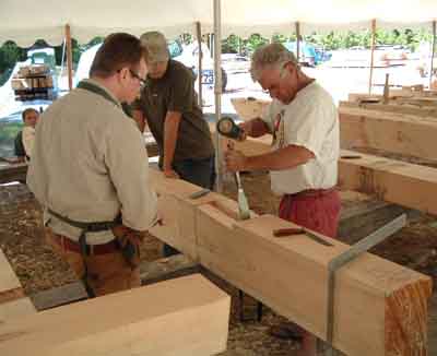 Steve Chappell giving instructions of cutting the mortise in a king post.
