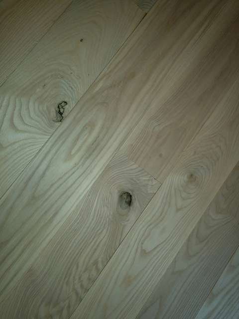 Filling S And Knot Holes In Wood Floor