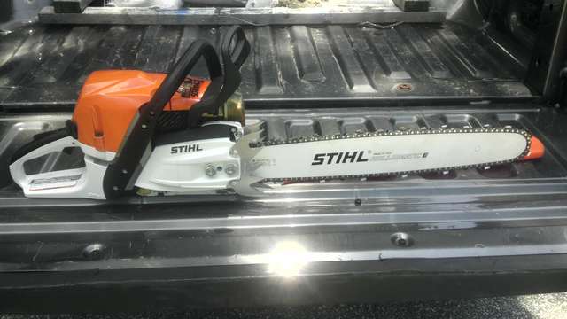 Retiring the other leg of the chainsaw chaps with Stihl MS 362 